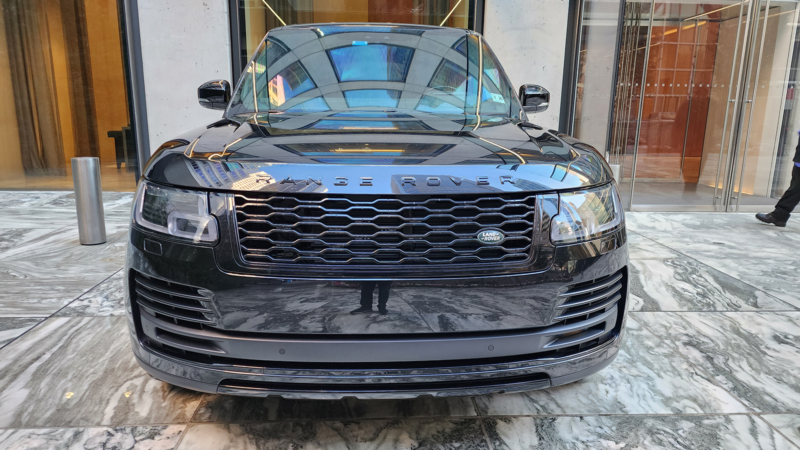 2021 Land Rover Range Rover P525