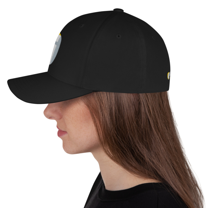 closed-back-structured-cap-black-left