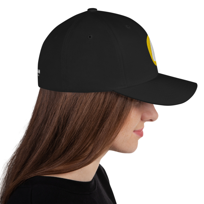 closed-back-structured-cap-black-right